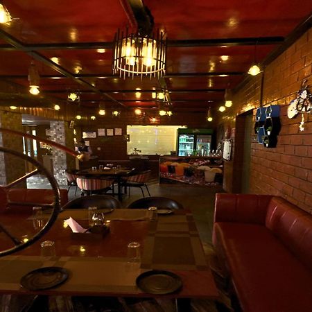 Hotel Runway Inn Pura Raghunāth Εξωτερικό φωτογραφία