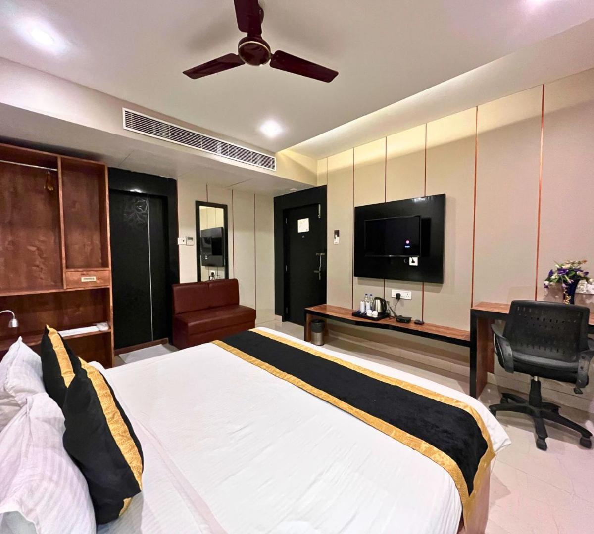 Hotel Runway Inn Pura Raghunāth Εξωτερικό φωτογραφία