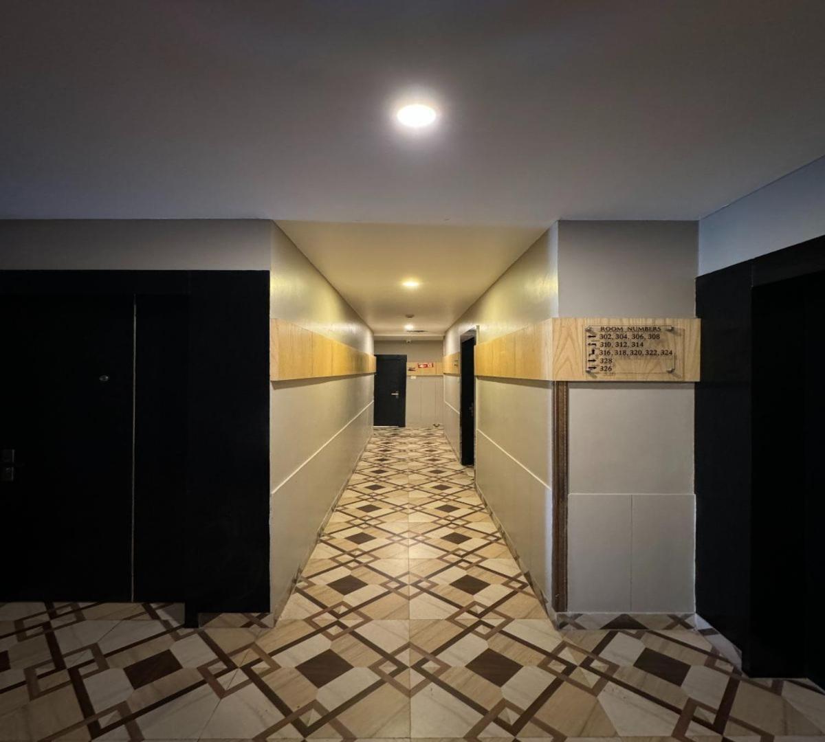 Hotel Runway Inn Pura Raghunāth Εξωτερικό φωτογραφία