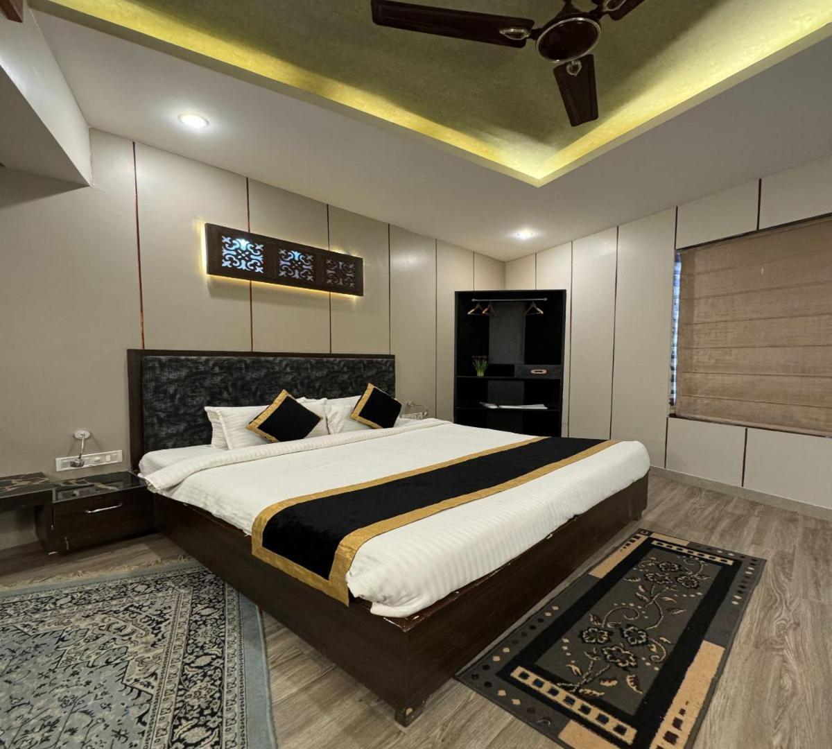 Hotel Runway Inn Pura Raghunāth Εξωτερικό φωτογραφία