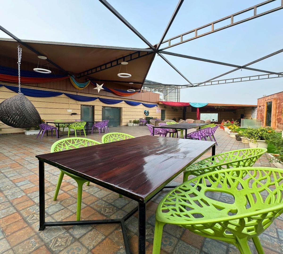 Hotel Runway Inn Pura Raghunāth Εξωτερικό φωτογραφία