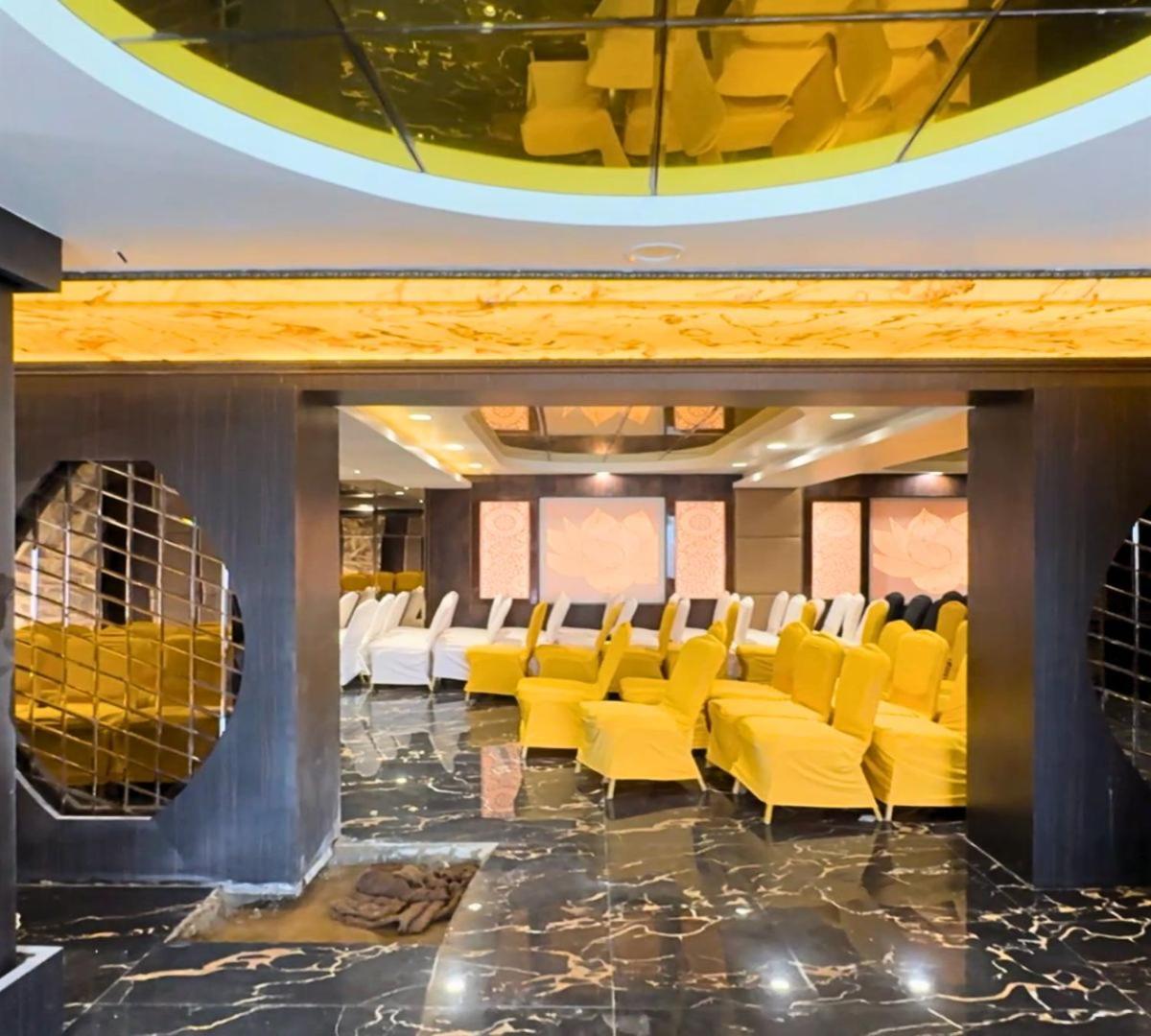 Hotel Runway Inn Pura Raghunāth Εξωτερικό φωτογραφία